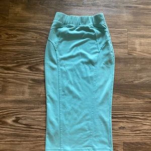 A-line mid skirt